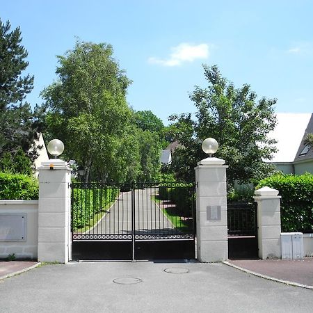 La Clemencerie Chambre D'Hotes L'Etang-la-Ville Exteriér fotografie